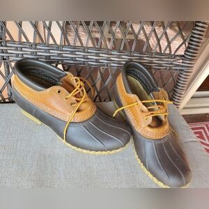 L.L. Bean Duck Boots Women's 11*